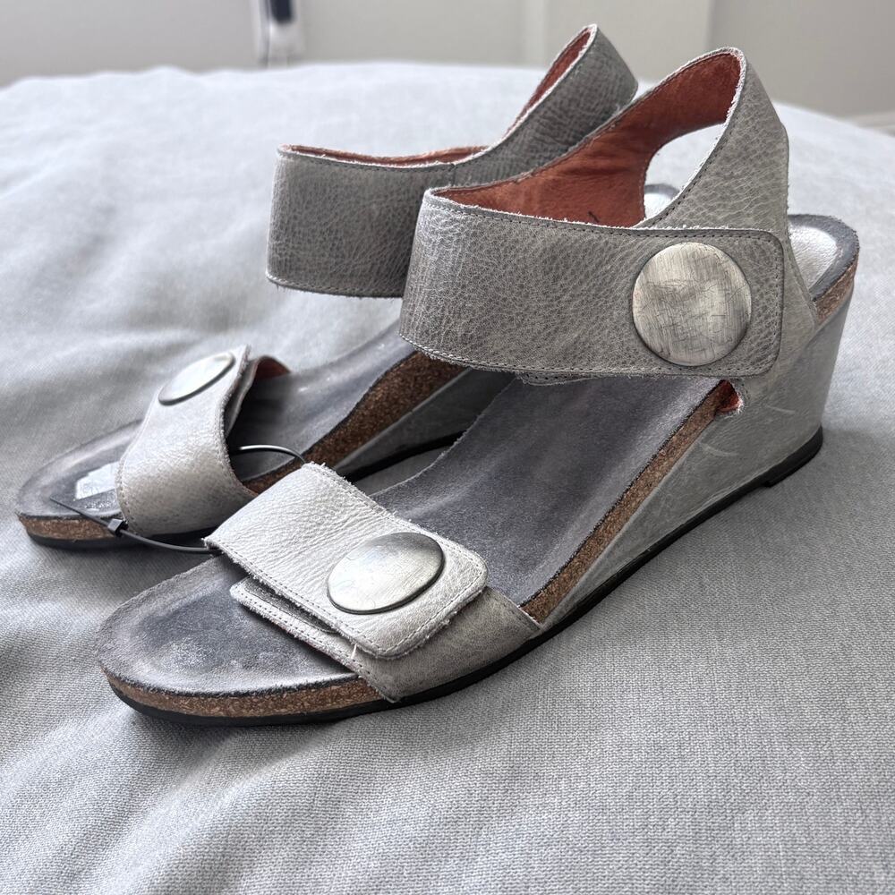 Taos Distressed Silver Gray Leather Wedge Sandals EU 41 US 10-10.5 Comfort Boho